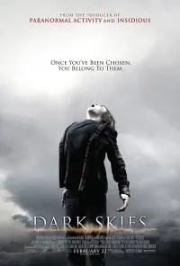 Poster to the movie "Dark Skies" #291574