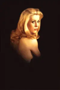 Poster to the movie "Belle de Jour" #378490