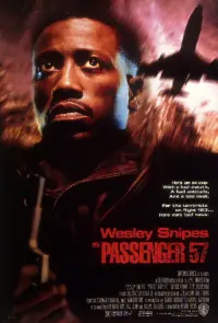 Poster to the movie "Passenger 57" #115313