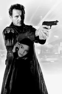 Poster to the movie "Taken 2" #569244