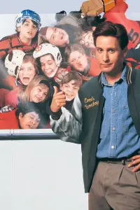 Poster to the movie "The Mighty Ducks" #281118