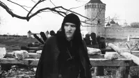 Backdrop to the movie "Andrei Rublev" #521906