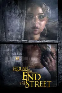 Poster to the movie "House at the End of the Street" #119413