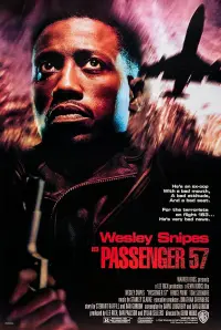 Poster to the movie "Passenger 57" #311107