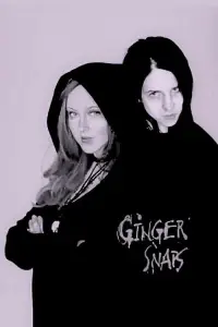 Poster to the movie "Ginger Snaps" #637456