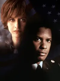 Poster to the movie "Courage Under Fire" #364345