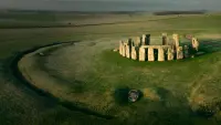 Backdrop to the movie "Stonehenge: Decoded" #703217