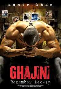 Poster to the movie "Ghajini" #246260