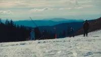 Backdrop to the movie "Les Dernières Neiges" #669125