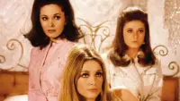 Backdrop to the movie "Valley of the Dolls" #526717