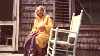 Backdrop to the movie "Grey Gardens" #501015