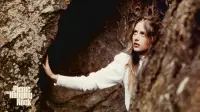 Backdrop to the movie "Picnic at Hanging Rock" #231053