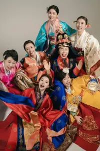 Poster to the movie "7 Empresses" #690550