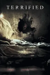 Poster to the movie "Terrified" #113007