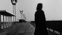 Backdrop to the movie "La Jetée" #183940