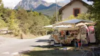 Backdrop to the movie "Carine et le camion à frites" #549893