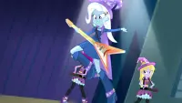 Backdrop to the movie "My Little Pony: Equestria Girls - Rainbow Rocks" #592085