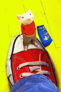 Poster to the movie "Stuart Little" #306128