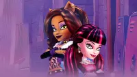 Backdrop to the movie "Monster High: Fright On!" #665419