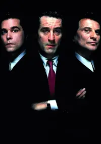 Poster to the movie "GoodFellas" #173810