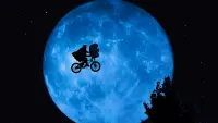 Backdrop to the movie "E.T. the Extra-Terrestrial" #598303