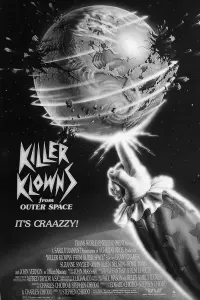 Poster to the movie "Killer Klowns from Outer Space" #582649