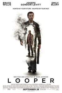 Poster to the movie "Looper" #54490