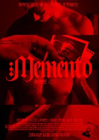 Poster to the movie "Memento" #566707