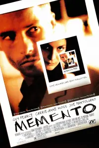 Poster to the movie "Memento" #32850