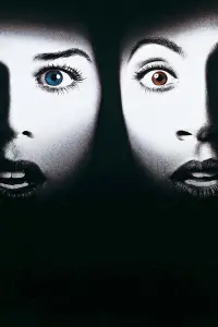 Poster to the movie "Scream 2" #372132