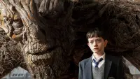 Backdrop to the movie "A Monster Calls" #228546