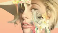 Backdrop to the movie "Gaga: Five Foot Two" #513485