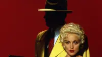 Backdrop to the movie "Dick Tracy" #301437