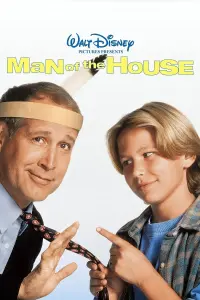 Poster to the movie "Man of the House" #362179