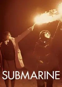 Poster to the movie "Submarine" #219618