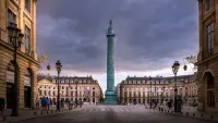 Backdrop to the movie "Place Vendôme" #499794