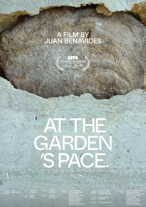 Movie poster "At the garden’s pace"