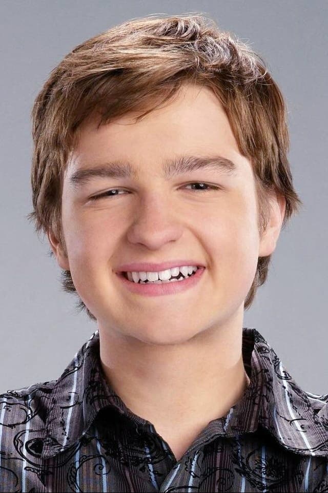 Photo Angus T. Jones