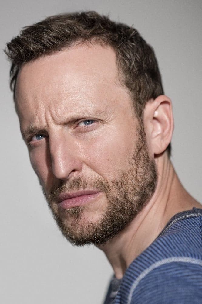 Photo Bodhi Elfman