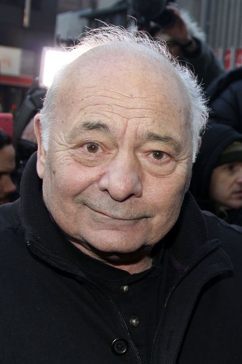 Photo Burt Young