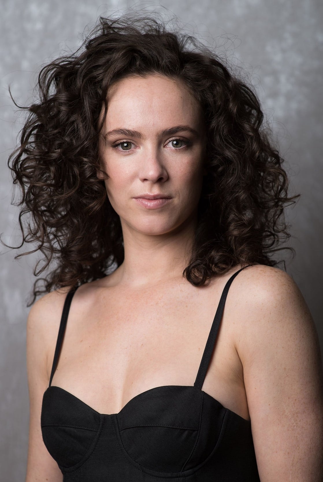 Photo Amy Manson