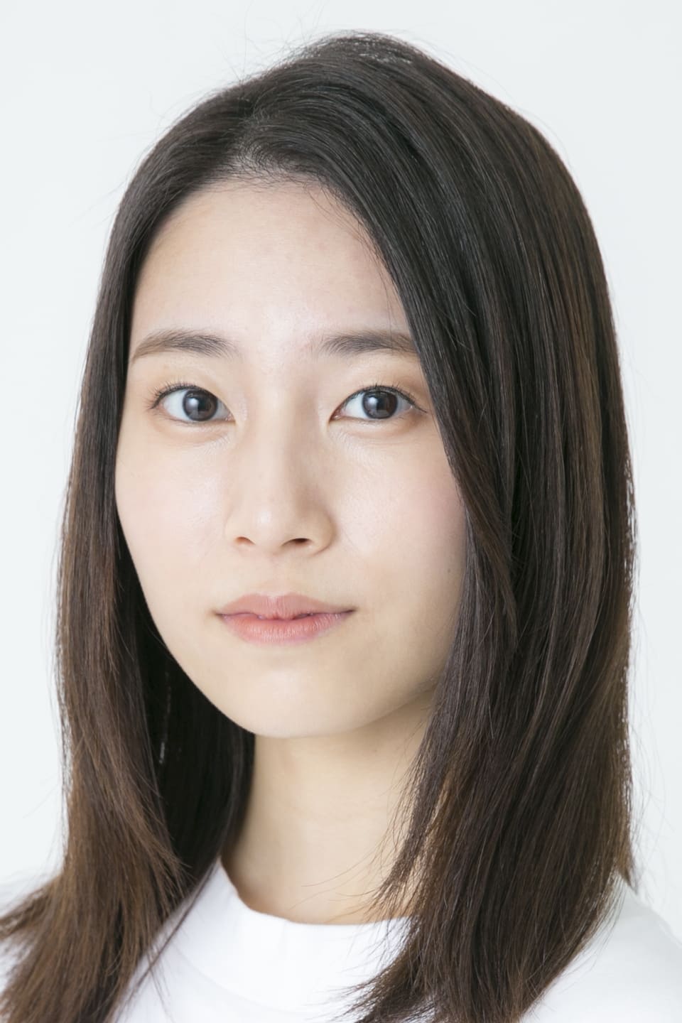 Photo Fuyuna Asakura