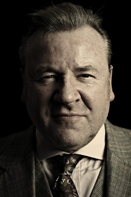 Photo Ray Winstone