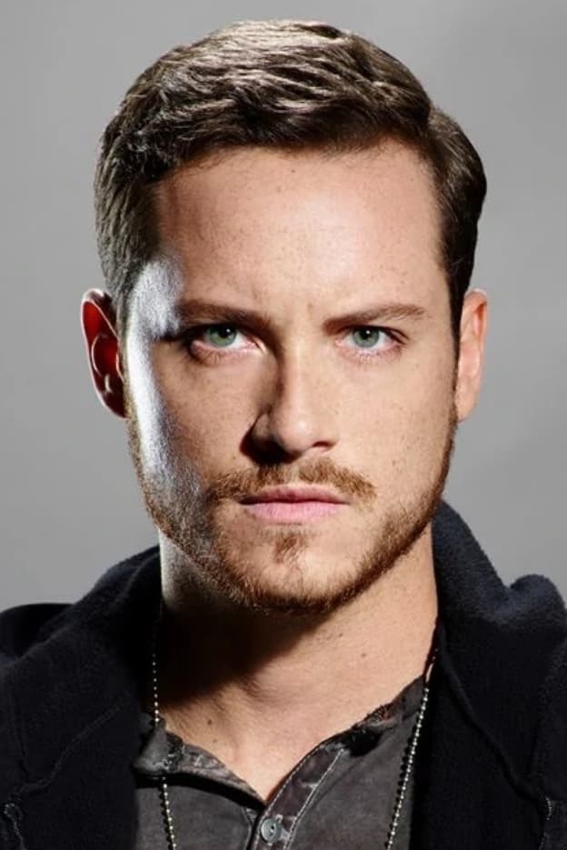 Photo Jesse Lee Soffer