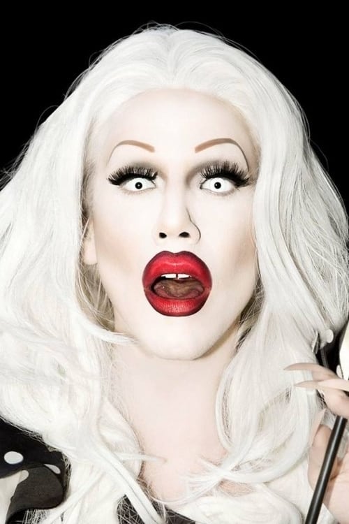 Photo Sharon Needles