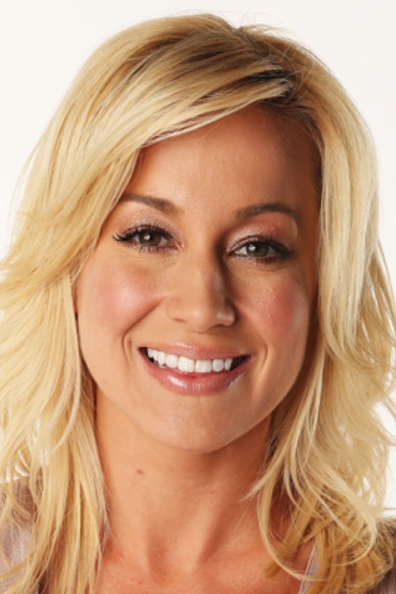 Photo Kellie Pickler