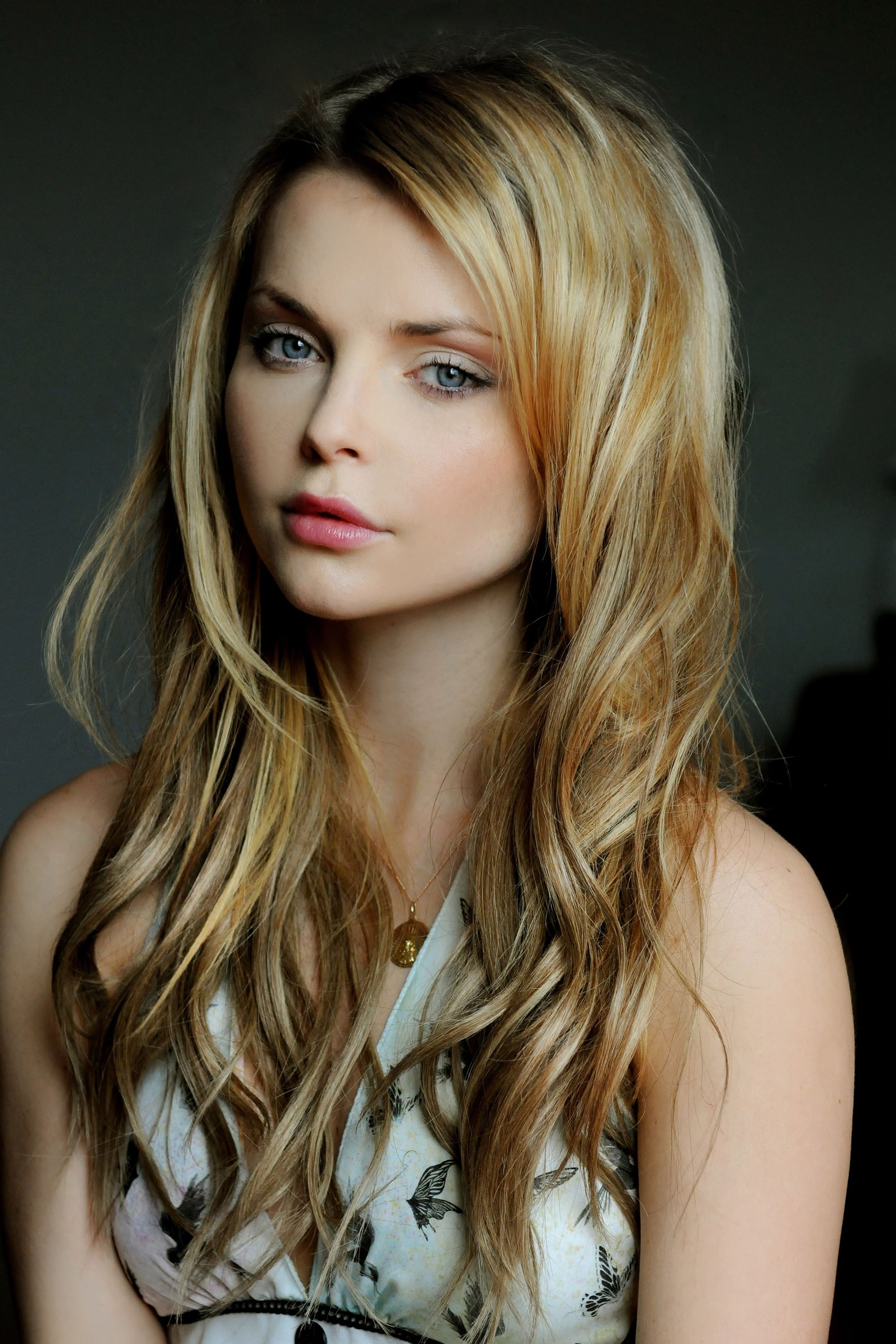 Photo Izabella Miko