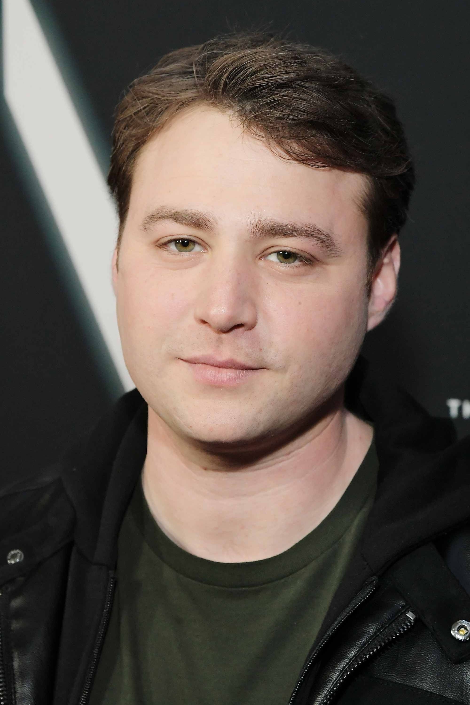 Photo Emory Cohen