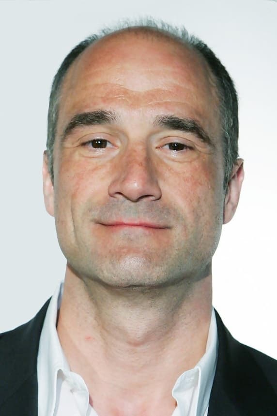 Photo Elias Koteas