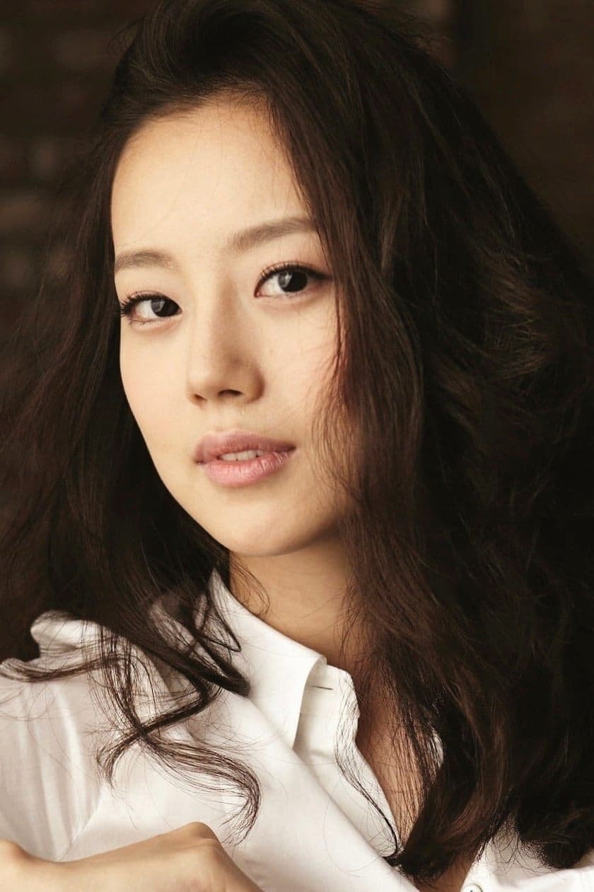 Photo Moon Chae-won